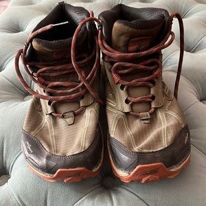 Altra Lone Peak high top hiking shoes. Size US 11, slightly worn.